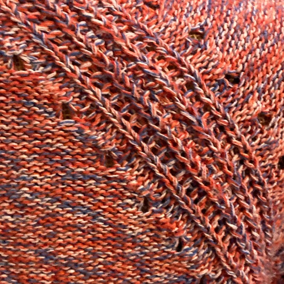 Gap Sweater - Picture 4 of 5